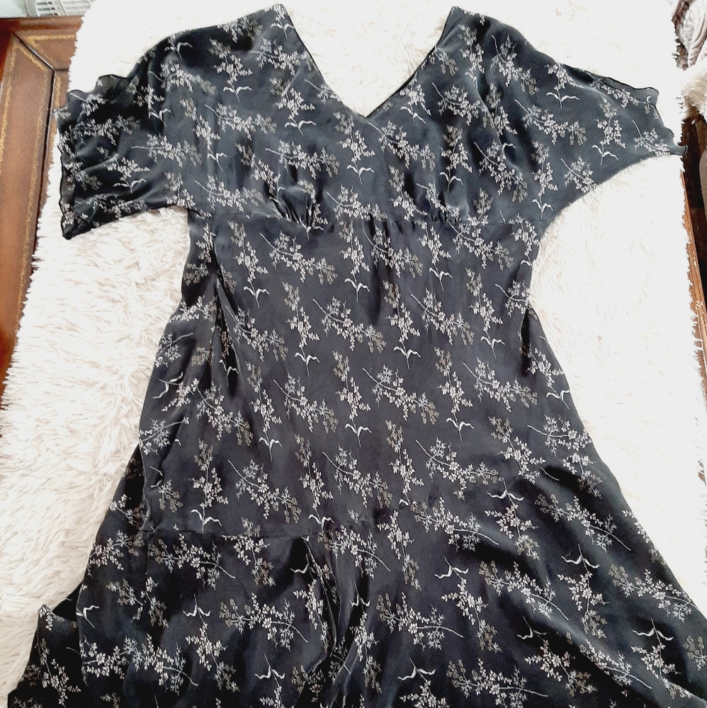 Lane Bryant sz 22/24 black  floral silk dress